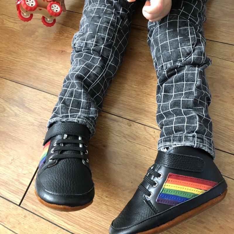 Zapatillas Respetuosas Play Pride Negro